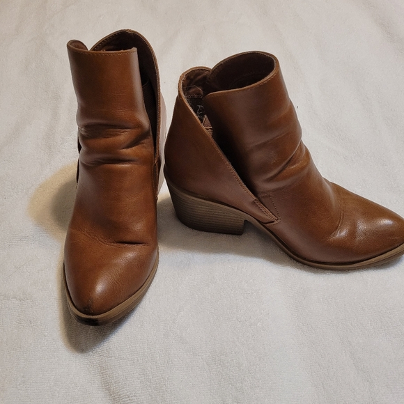 Brown ankle boots APT 9 - Picture 2 of 5